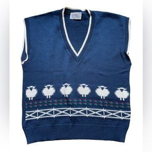 PENDLETON Vintage Navy Blue Wool Sweater Vest Sheep Fence USA Medium